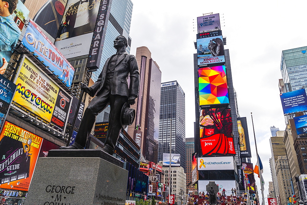 George M Cohan statue, Times Square, Theatre District, Midtown, Manhattan, New York City, New York, United States of America, North America