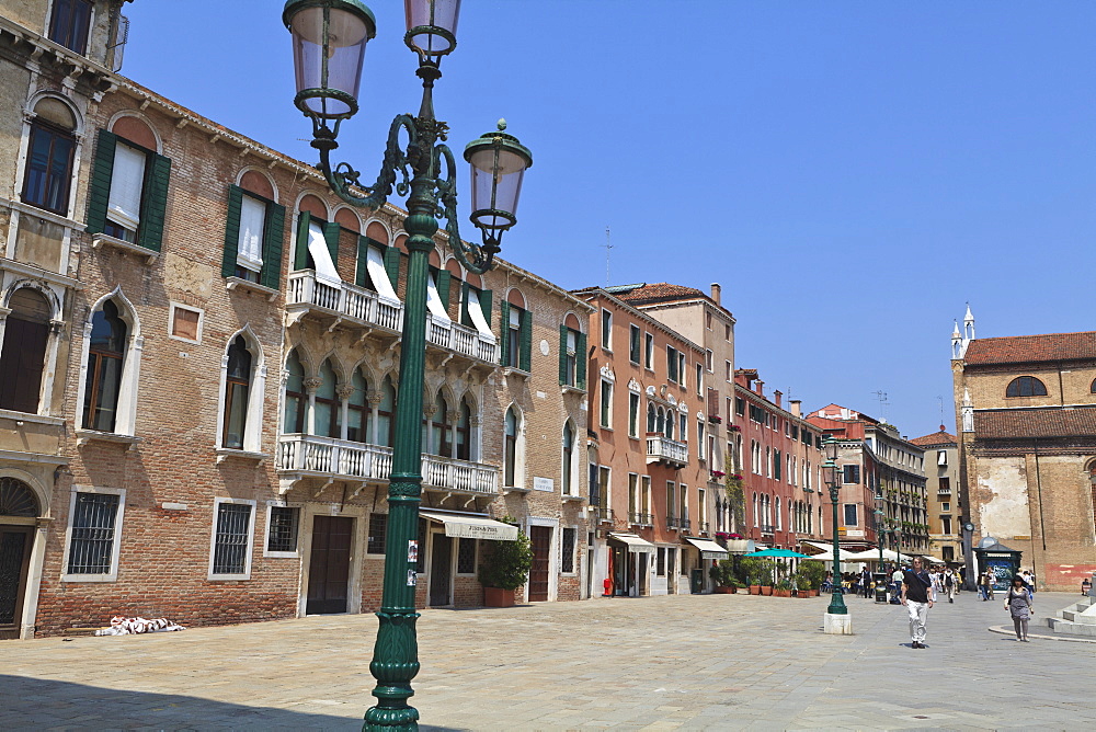 Campo Santo Stefano (St. Stephen's Square), Venice, UNESCO World Heritage Site, Veneto, Italy, Europe