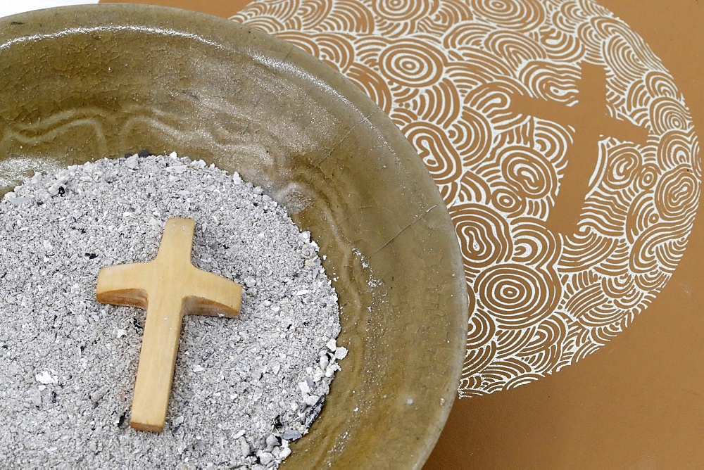 Ashes, Cross and Bible, Ash Wednesday, Lent season, Catholic church, France, Europe