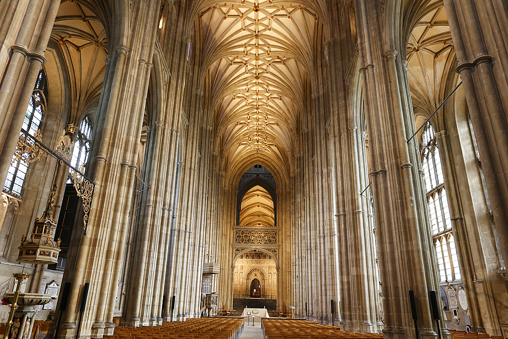 The Nave, Canterbury Cathedral, UNESCO World Heritage Site, Canterbury, Kent, England, United Kingdom, Europe