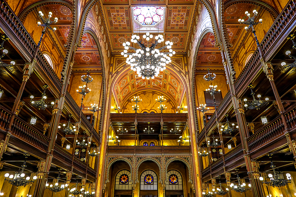 Interior, Great Synagogue of Budapest, Budapest, Hungary, Europe