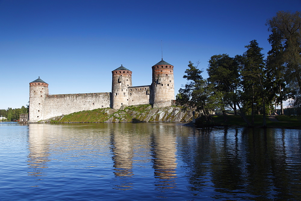 Olavinlinna medieval castle (St. Olaf's Castle), Savonlinna, Saimaa Lake District, Savonia, Finland, Scandinavia, Europe