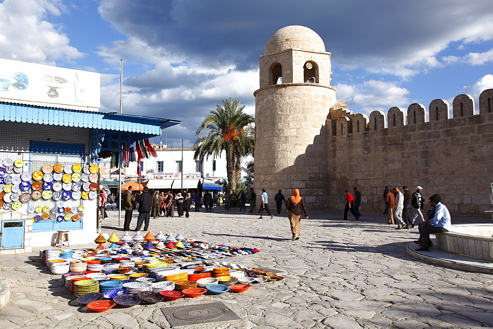 Pottery shop display outside the Great Mosque, Place de la  Grande Mosque, Medina, Sousse, Tunisia, North Africa, Africa