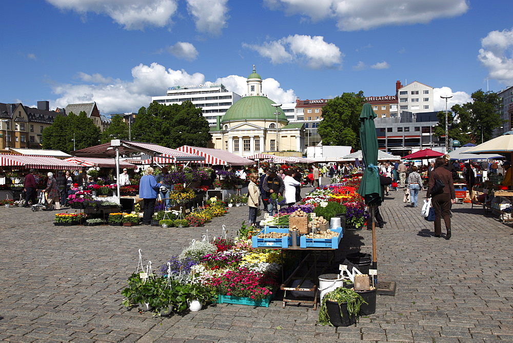 Stalls in Kauppatori Square (Market Square), Turku, Western Finland, Finland, Scandinavia, Europe