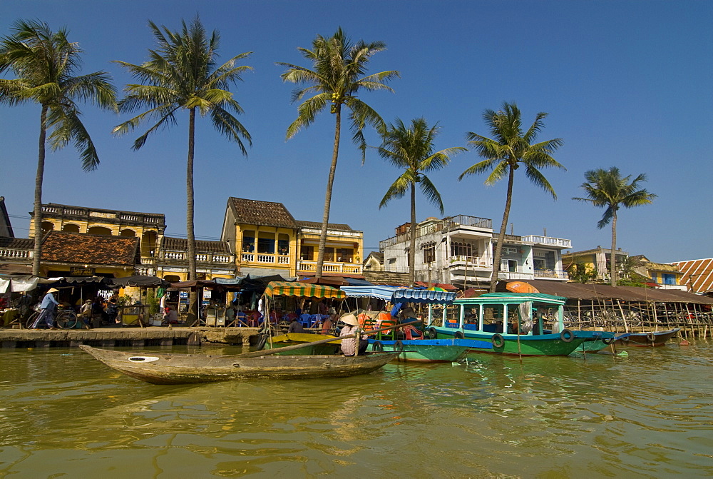 View of Hoi An, UNESCO World Heritage Site, Vietnam, Indochina, Southeast Asia, Asia