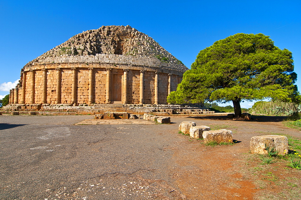 The tomb of the Christian, old Christian pyramid, Tipasa, UNESCO World Heritage Site, Algeria, North Africa, Africa