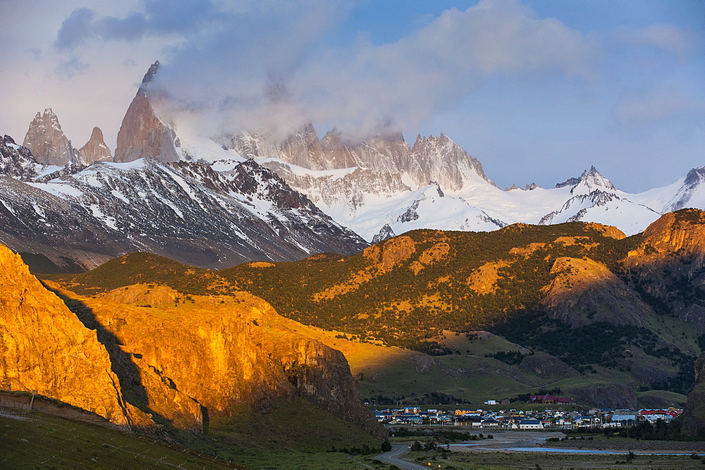 View of Mount Fitzroy near El Chalten at sunrise, Los Glaciares National Park, UNESCO World Heritage Site, Patagonia, Argentina, South America