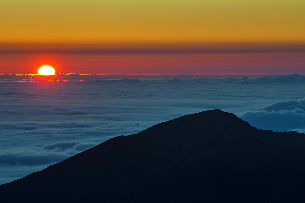 Sunrise above Haleakala National Park, Maui, Hawaii, United States of America, Pacific