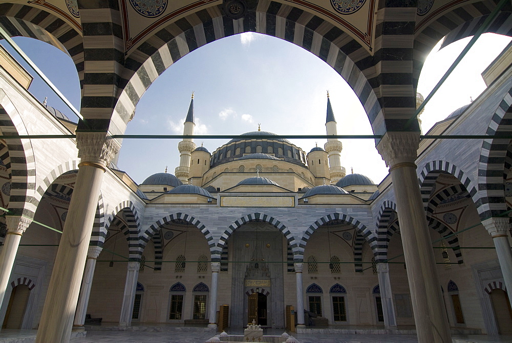 Azadi Mosque, Ashgabad, Turkmenistan, Central Asia, Asia