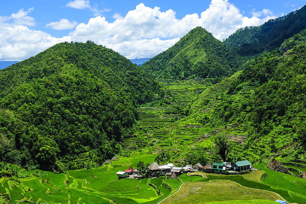 Bangaan in the rice terraces of Banaue, UNESCO World Heritage Site, Northern Luzon, Philippines, Southeast Asia, Asia