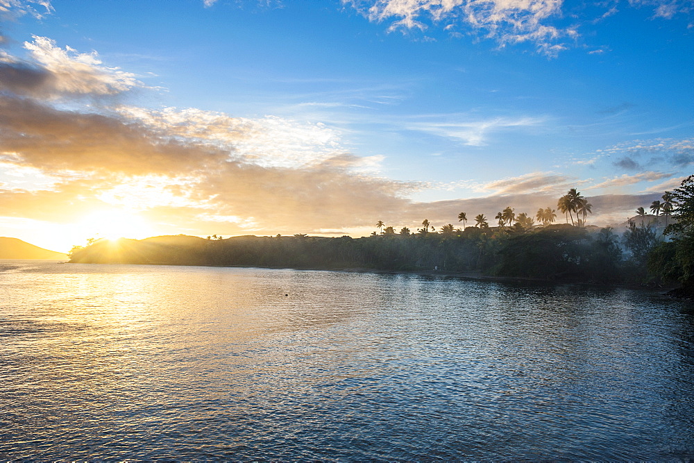 Sunset over the beach of Safe Landing resort, Nacula Island, Yasawas, Fiji, South Pacific, Pacific