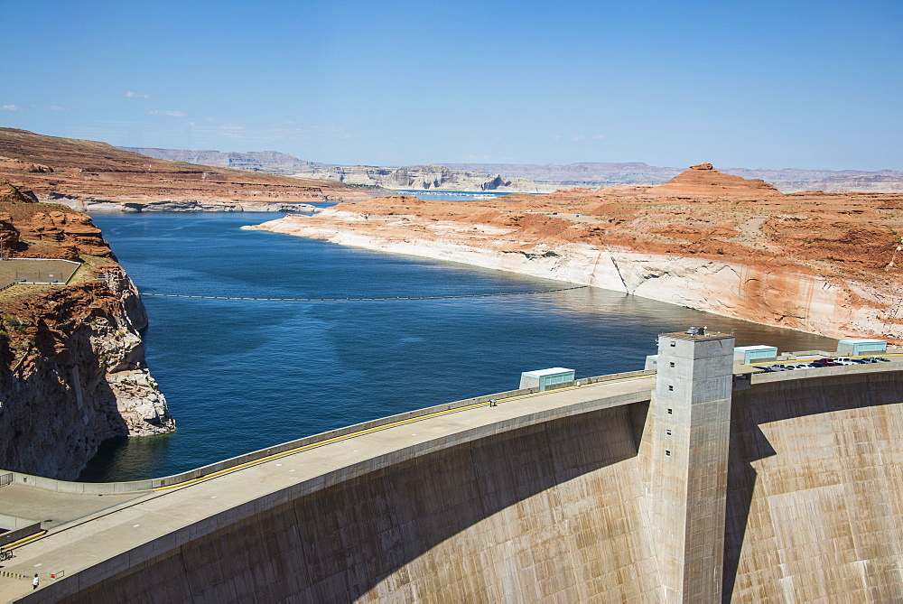 Glen Canyon Dam on the Colorado River in northern Arizona with Lake Powell in the background, Arizona, United States of America, North America