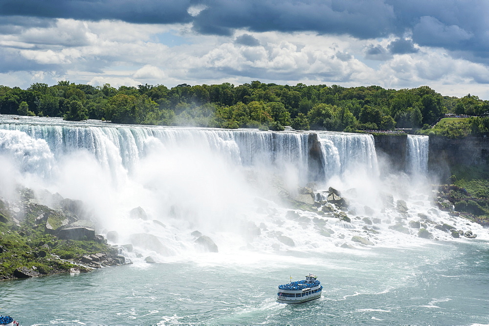 View over the American Falls part of the Niagara Falls, Ontario, Canada, North America