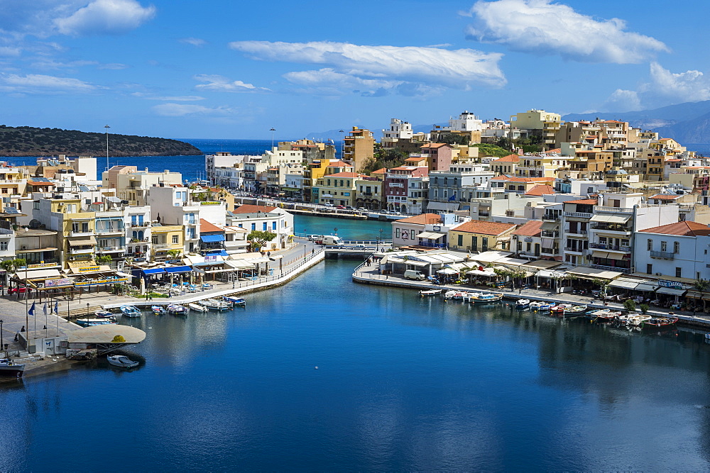 View over Lake Voulismeni, Agios Nikolaos, Crete, Greek Islands, Greece, Europe 