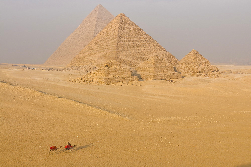 The Pyramids of Giza, UNESCO World Heritage Site, near Cairo, Egypt, North Africa, Africa