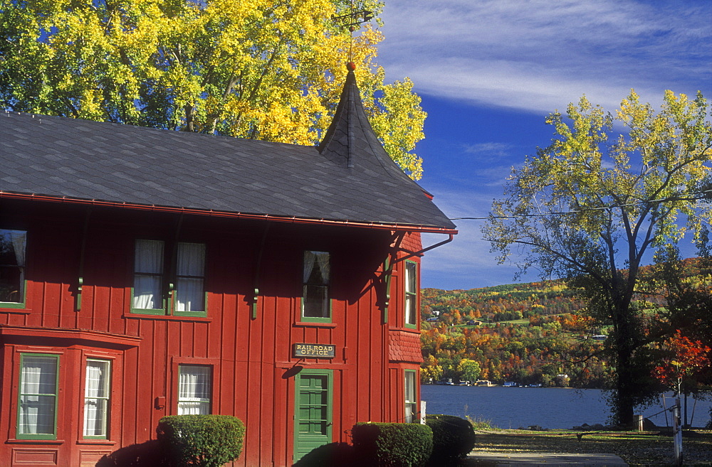 Old railroad office, Lake Keuka, Hammondsport, New York State, United States of America, North America