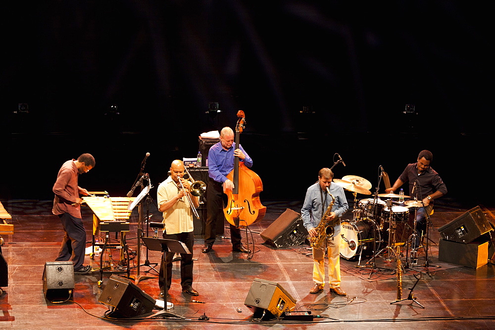 Dave Holland Quintet, Montreal Jazz Festival, Montreal, Quebec, Canada, North America