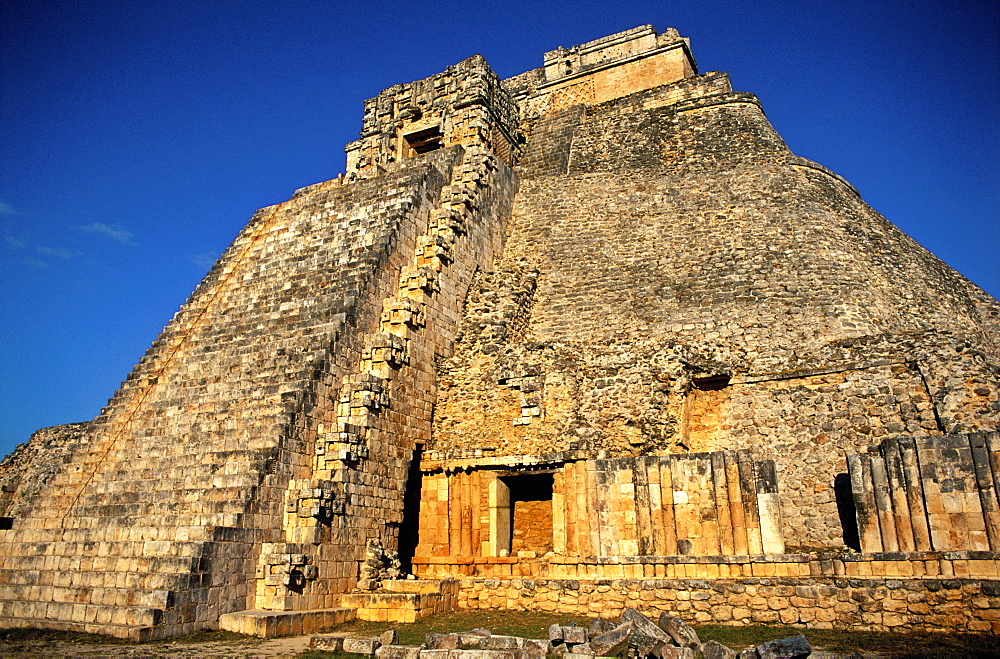 Pyramid of the Magician, Uxmal, UNESCO World Heritage Site, Yucatan, Mexico, North America