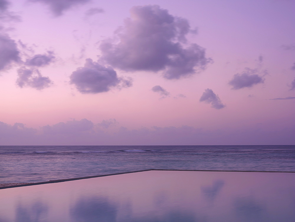 Infinity pool, Mayan Riviera, Akumal, Yucatan, Quintana Roo, Mexico, North America