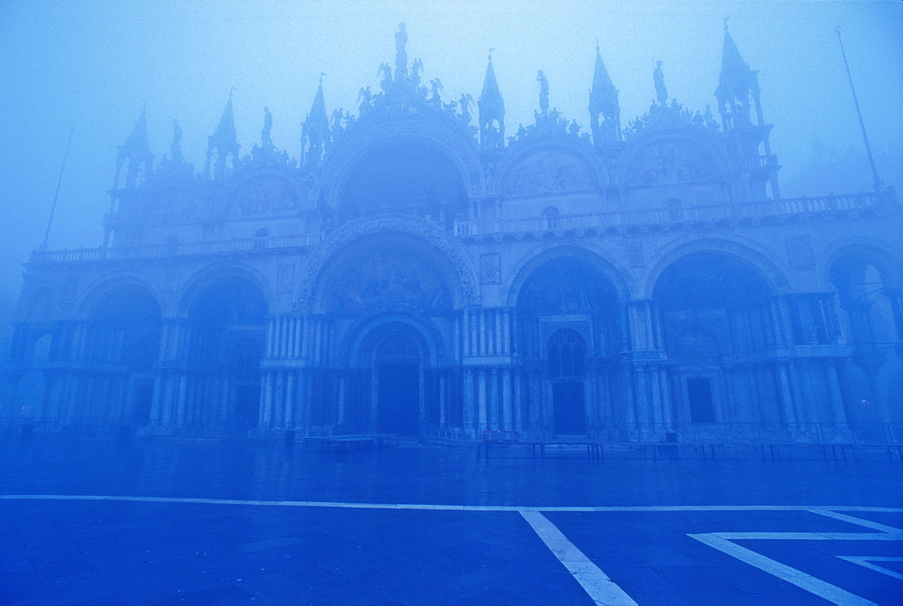 Basilica San Marco in the fog in blue tones, Venice, UNESCO World Heritage Site, Veneto, Italy, Europe