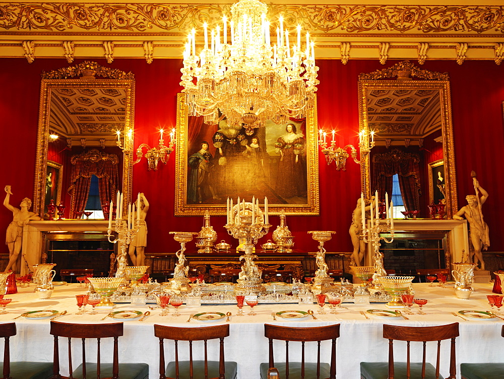 The Great Dining Room, Chatsworth, the home of the Duke of Devonshire, Bakewell, Derbyshire, England, United Kingdom, Europe