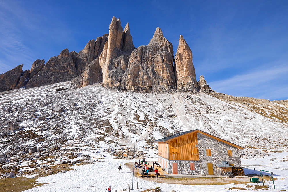 Lavaredo refuge on the trail around Tre Cime di Lavaredo, Auronzo, Belluno, Veneto, Dolomites, Italy, Europe