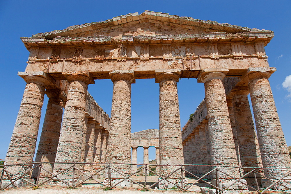 The Doric Temple of Segesta, the most important Elymian city in Sicily, Italy, Europe