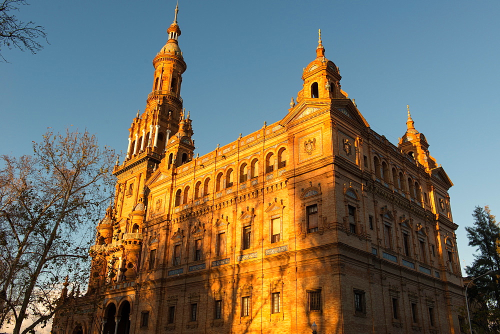 Plaza de Espana, built for the Ibero-American Exposition of 1929, Seville, Andalucia, Spain, Europe 