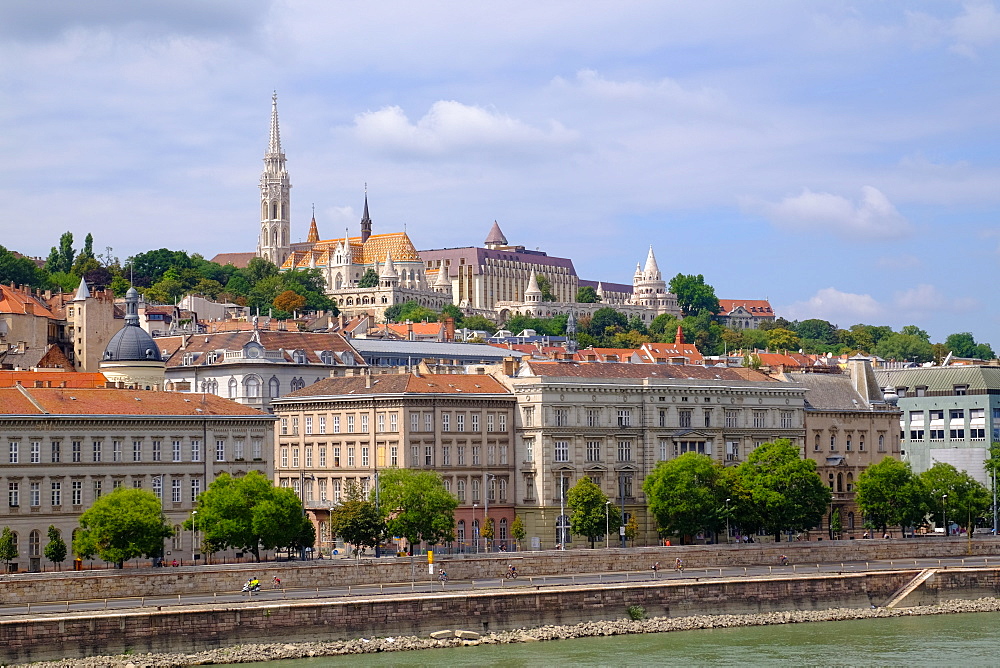 Matthias Church, Fisherman's Bastion at the heart of Buda's Castle District and the Danube, Budapest, Hungary, Europe