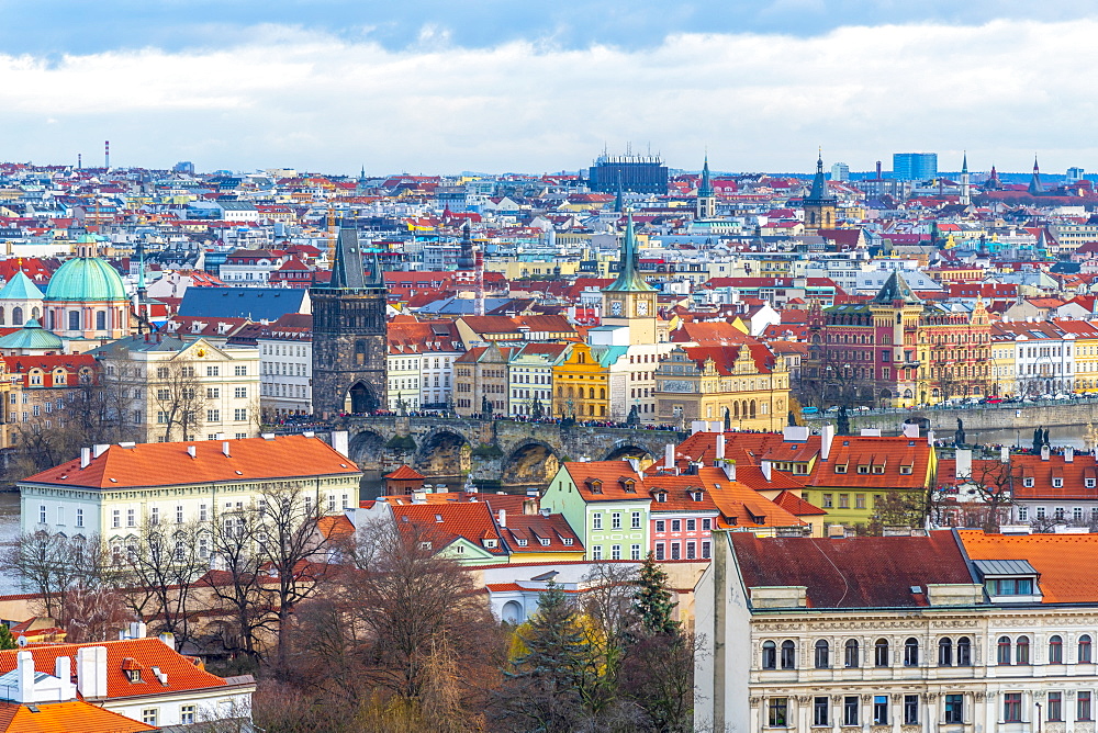 Charles Bridge, Stare Mesto (Old Town), UNESCO World Heritage Site, Prague, Czech Republic, Europe