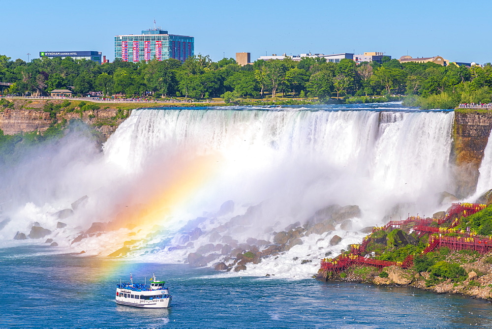 American Falls and Bridal Veil Falls, Niagara Falls, New York State, United States of America and Ontario, Canada, North America