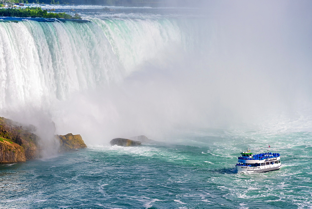 Horseshoe Falls, Maid of the Mist boat tour, Niagara Falls, Ontario, Canada, North America