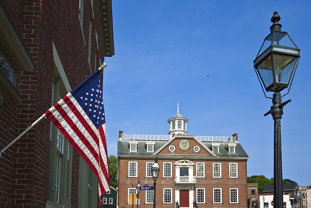 The Stars and Stripes and brick Georgian-style Old Colony House dating from 1741, a National Historic Landmark used in the Steven Spielberg film Amistad, on Washington Square in Newport, Rhode Island, New England, United States of America, North America