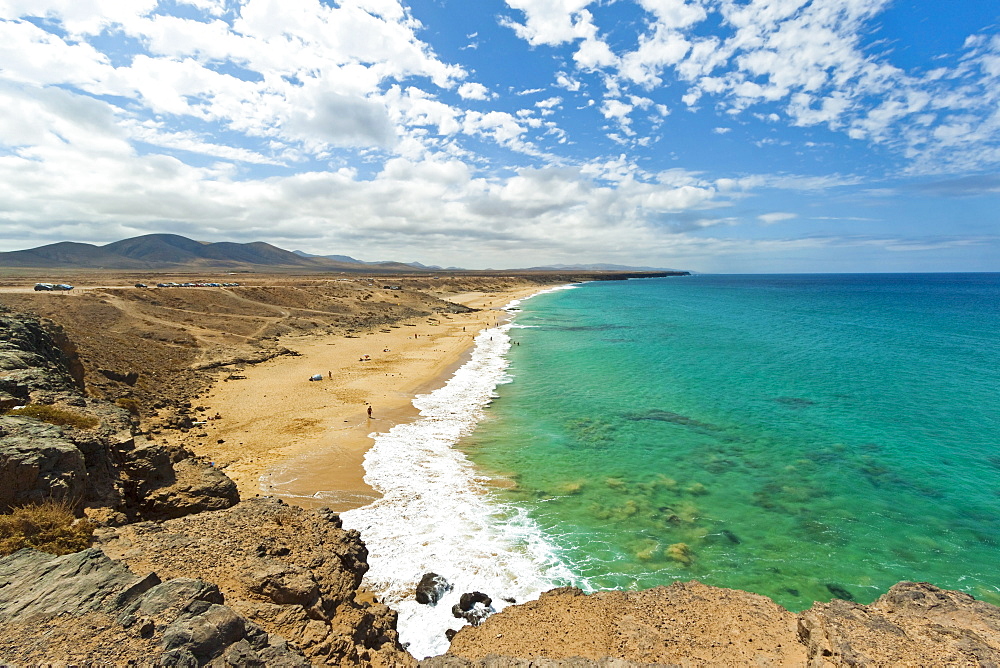 View south over Charco de Guelde bay from the cliff tops at this northwest village, El Cotillo, Fuerteventura, Canary Islands, Spain, Atlantic, Europe