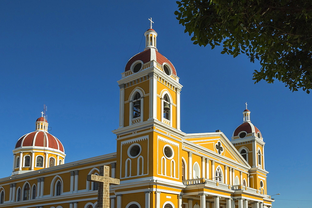 Granada Cathedral, first built in 1583 and sacked by pirates many times, in the heart of this historic city, Granada, Nicaragua, Central America