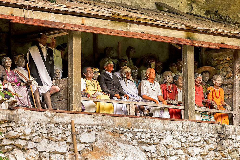 Effigies of dead people (Tau Tau) buried at Londa caves, near Rantepao city, Londa, Rantepao, Toraja, South Sulawesi, Indonesia, Southeast Asia, Asia