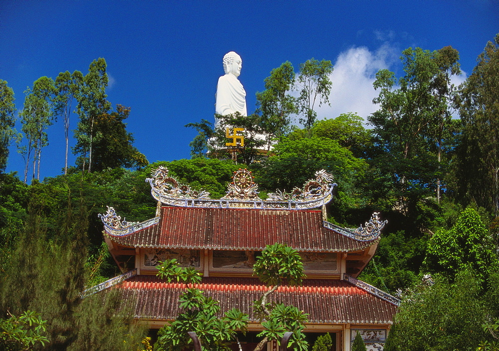 Long Son Pagoda, Nha Trang, Vietnam