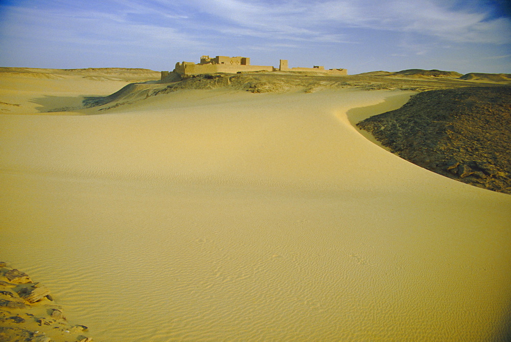 Coptic monastery of St. Simeon, West bank of the Nile, Aswan, Egypt, North Africa, Africa