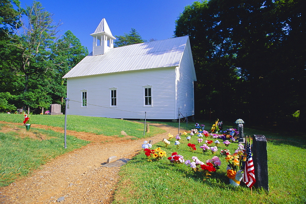 Primitive wooden Baptist church (built in 1887), in the old pioneer community at Cades Cove, Great Smoky Mountains National Park, Tennessee, USA