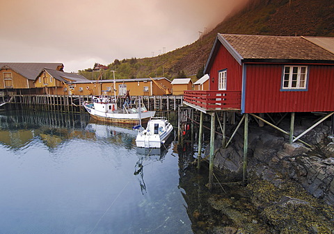 Fishing lodges, fishing settlement in Reine, Lofoten, Norway, Scandinavia, Europe