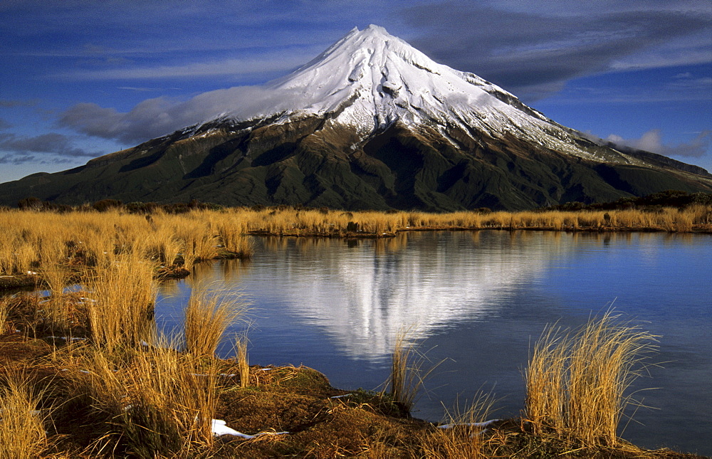 Reflection of Mount Taranaki in the Pouakai Tarns, Taranaki, Mount Egmont National Park, North Island, New Zealand