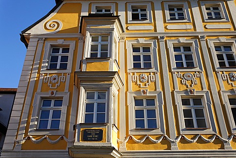 Facade of former inn "zum weissen Lamm", Regensburg, Upper Palatinate, Bavaria, Germany