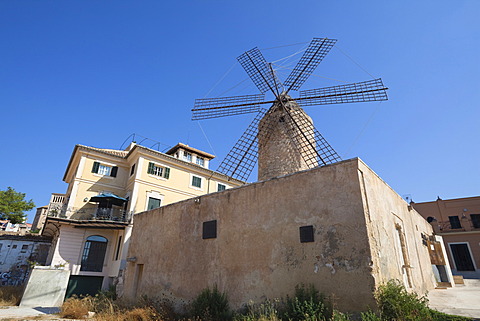 Historic windmill of Es Jonquet in the old town of Palma, Mallorca, Museum, Balearic Islands, Spain, Europe