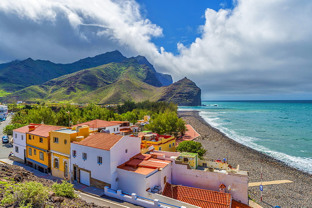 Houses and Parque Ruben Perez on Charco de la Aldea, Los Caserones, Gran Canaria, Spain, Europe