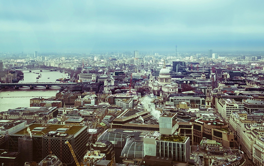 City view with St. Paul's Cathedral and Thames, London, Great Britain