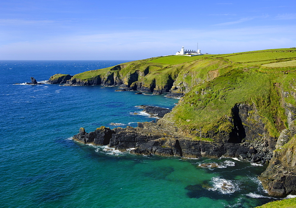 Lizard Lighthouse, Lizard Point, Lizard Peninsula, Cornwall, England, United Kingdom, Europe