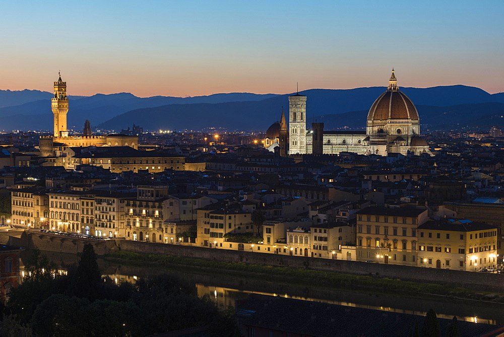 Panoramic view from Piazzale Michelangelo, cityscape at dusk with cathedral, Duomo Santa Maria del Fiore, Palazzo Vecchio, Florence, Tuscany, Italy, Europe