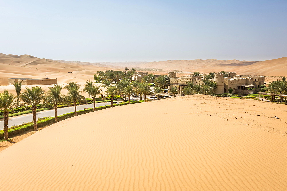 Qasr Al Sarab Desert Resort by Anantara, surrounded by high sand dunes, Liwa Oasis, Al Gharbia, Rub' al Khali or Empty Quarter, United Arab Emirates, Asia