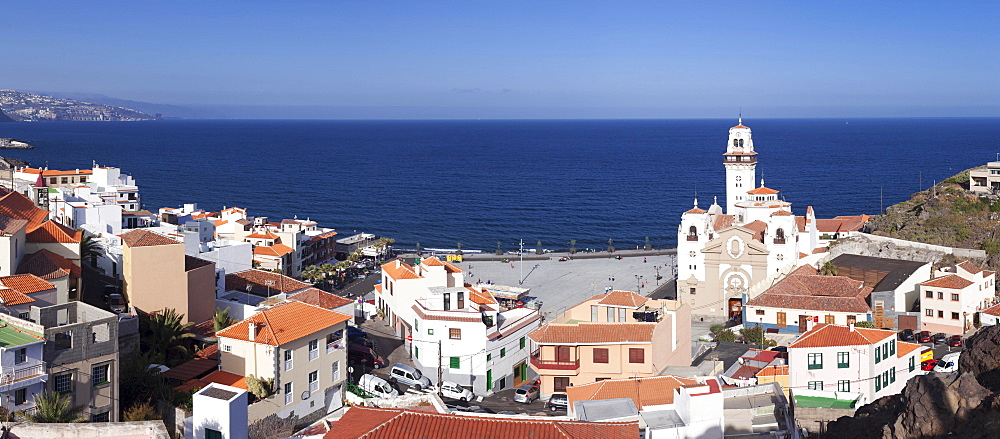 View of the city with the Basilica de Nuestra Senora, Candelaria, Tenerife, Canary Islands, Spain, Europe