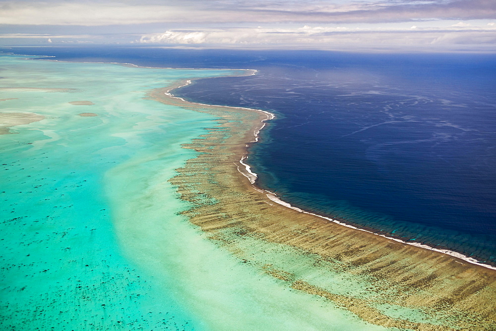 Barrier of the coral reef of Grande Terre, New Caledonia, Oceania